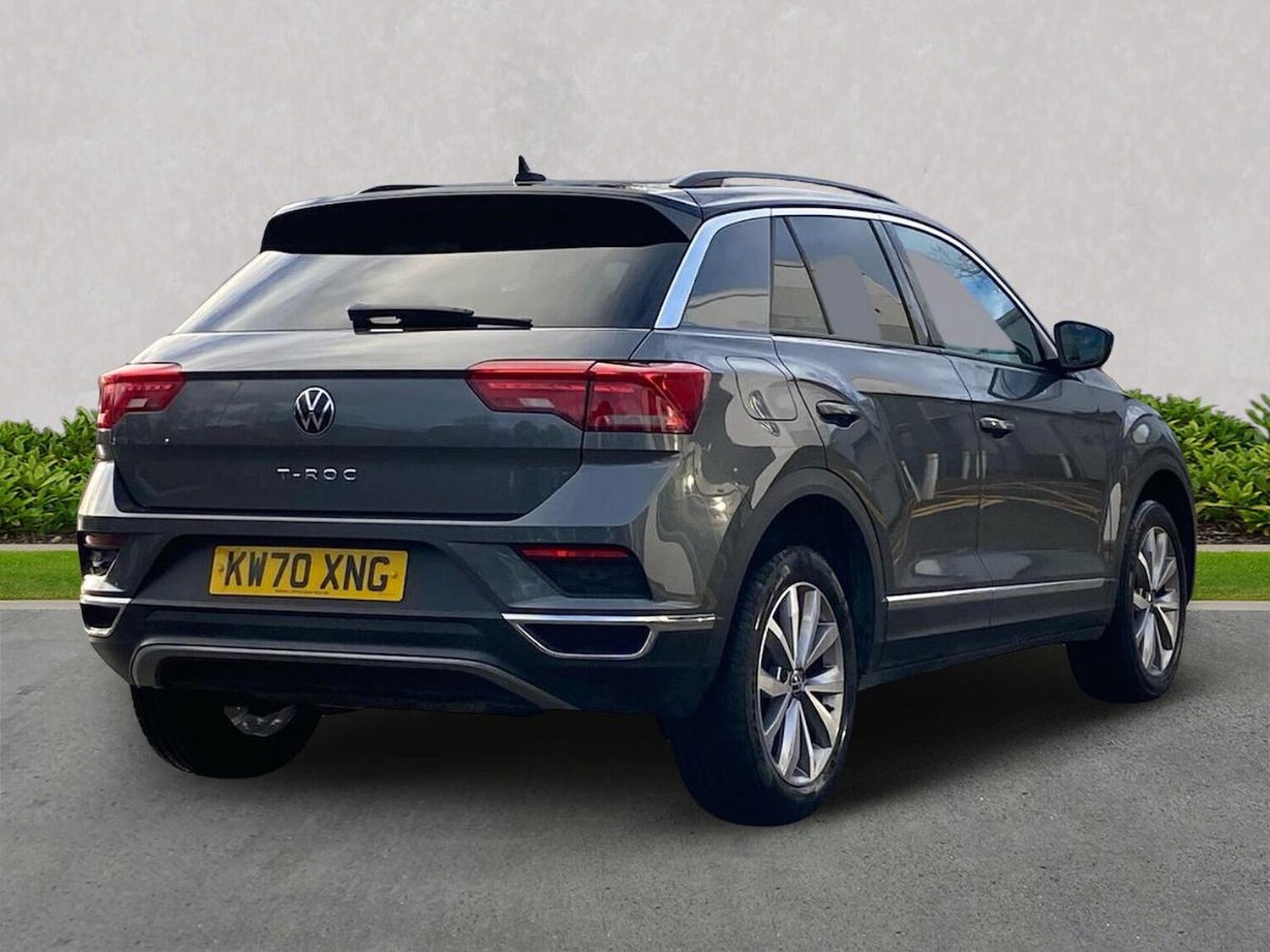 Used Volkswagen T-Roc 2021 for sale - 76846102: Photo 12