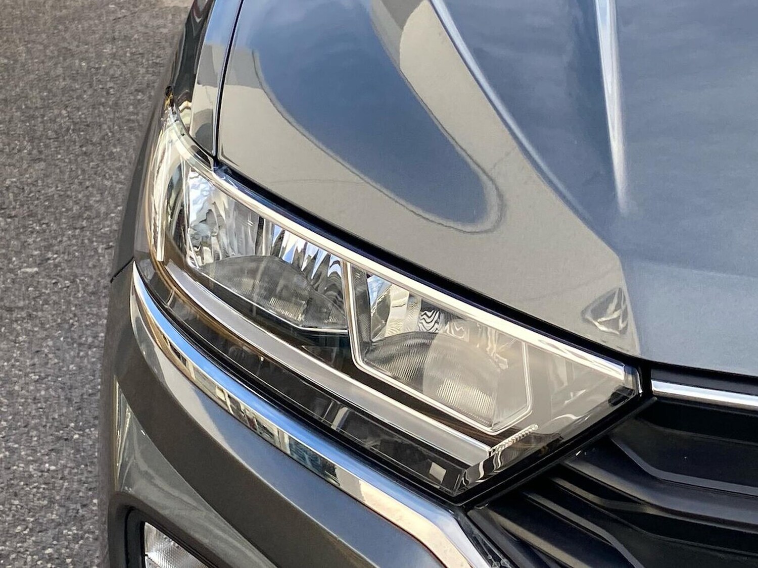 Used Volkswagen T-Roc 2021 for sale - 76846102: Photo 17