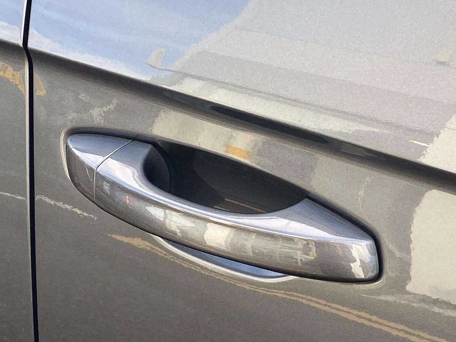 Used Volkswagen T-Roc 2021 for sale - 76846102: Photo 19