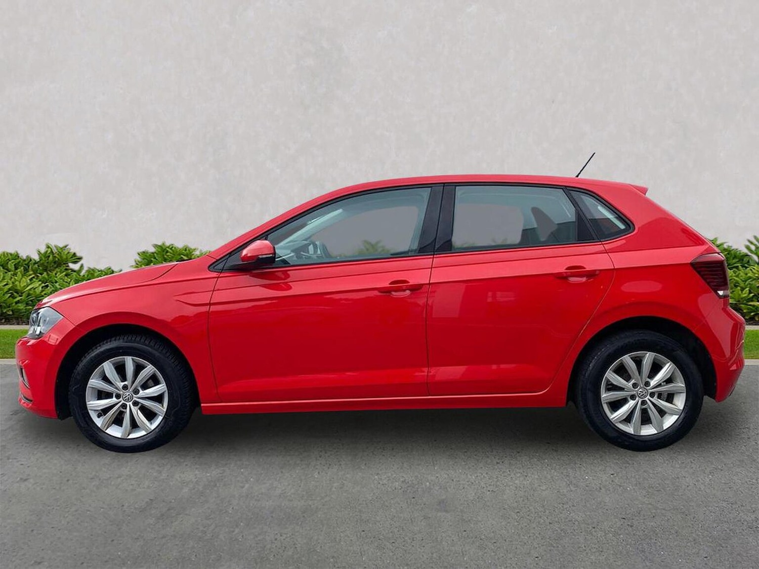 Used Volkswagen Polo 2018 for sale - 76588600: Photo 14