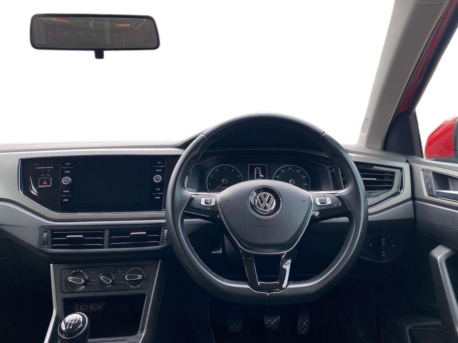 Used Volkswagen Polo 2018 for sale - 76588600: Photo 9