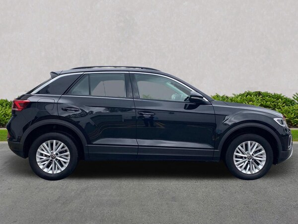 Used Volkswagen T-Roc 2022 for sale - 76030374: Photo 3