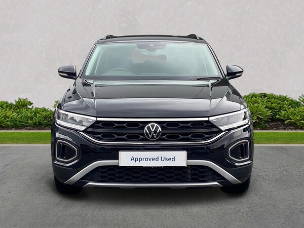 Used Volkswagen T-Roc 2022 for sale - 76030374: Photo 5