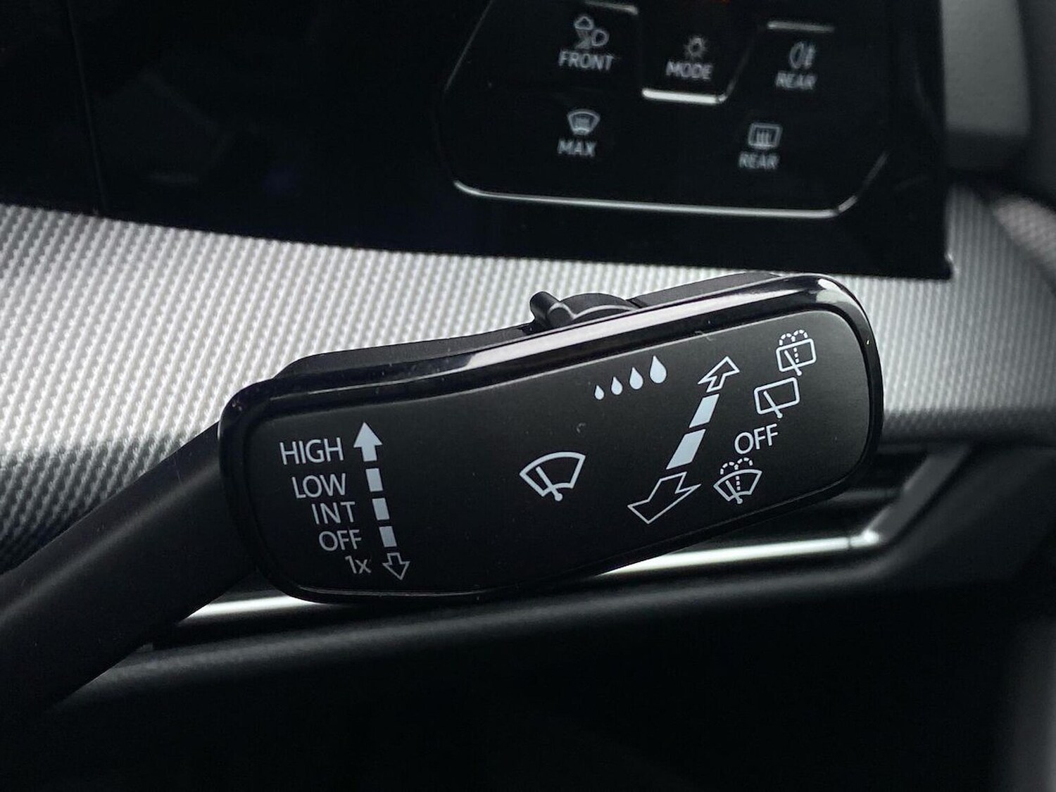 Used Volkswagen Golf 2025 for sale - 78139572: Photo 24