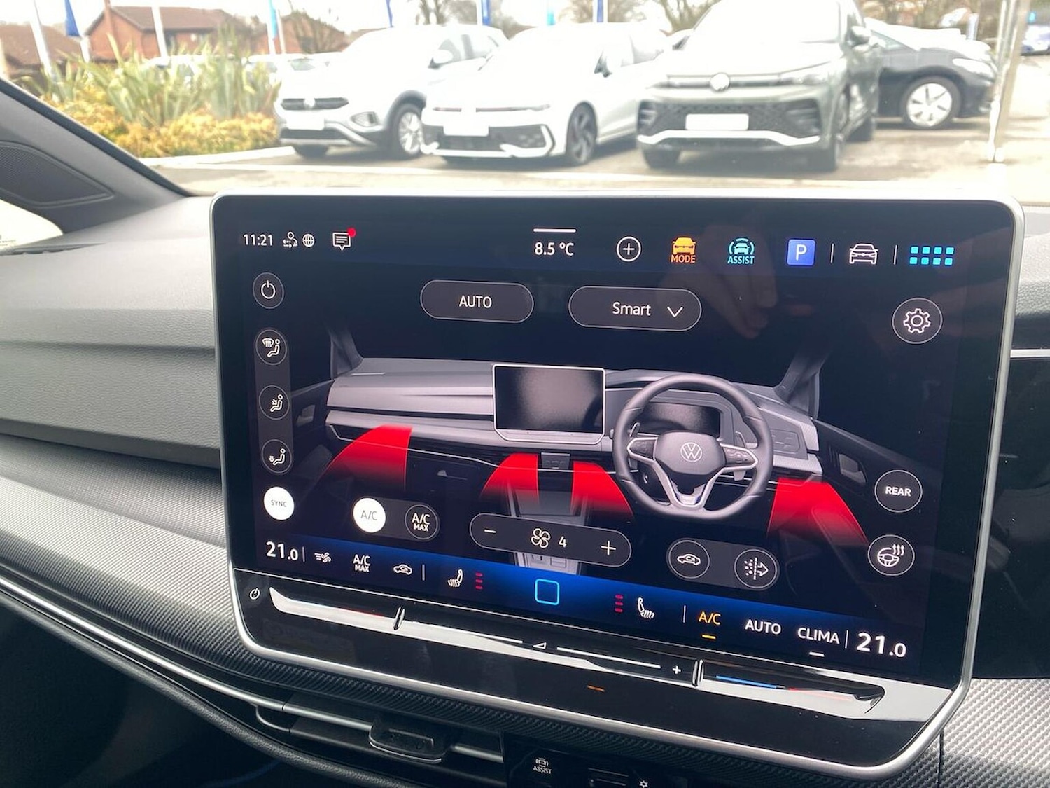 Used Volkswagen Golf 2025 for sale - 78139572: Photo 9