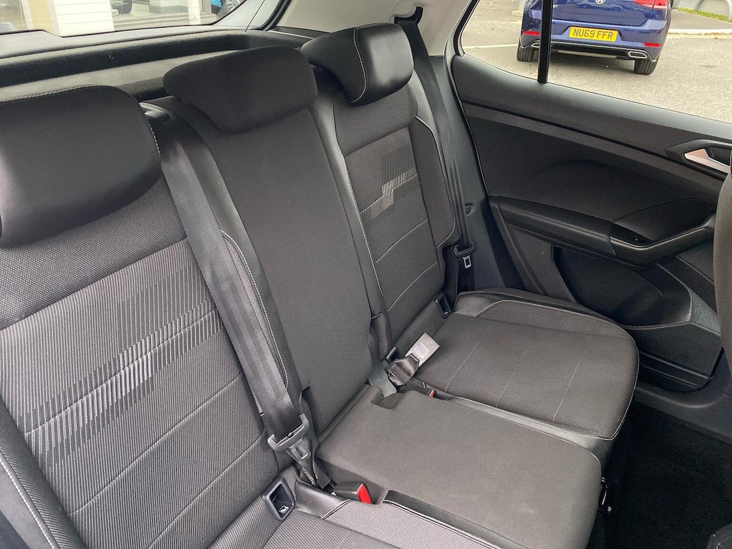 Used Volkswagen T-Cross 2023 for sale - 76293061: Photo 16