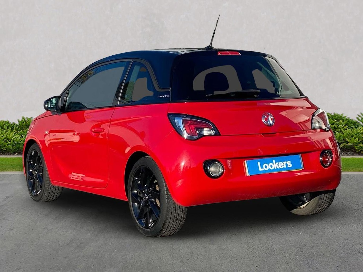 Used Vauxhall ADAM 2017 for sale - 76353681: Photo 2