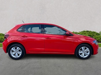 Used Volkswagen Polo 2019 for sale - 75686206: Photo