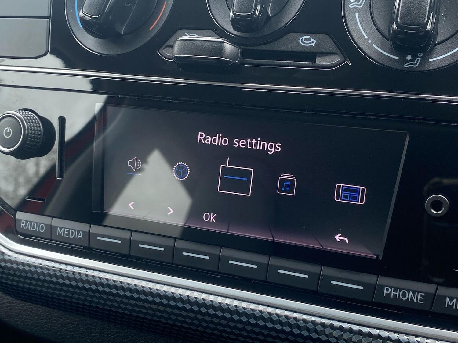 Used Volkswagen up! 2022 for sale - 78195777: Photo 6