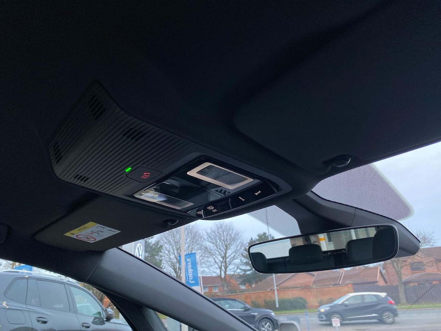 Used Volkswagen ID.3 2023 for sale - 78039371: Photo 10