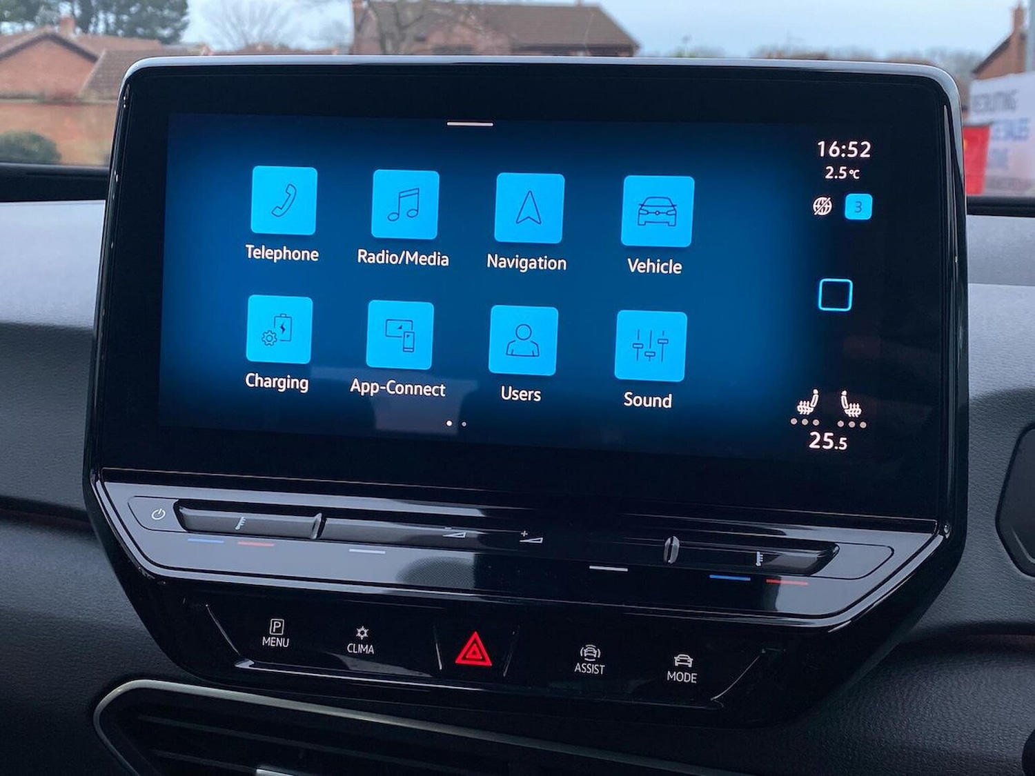 Used Volkswagen ID.3 2023 for sale - 78039371: Photo 8