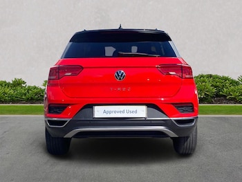 Used Volkswagen T-Roc 2021 for sale - 79432146: Photo