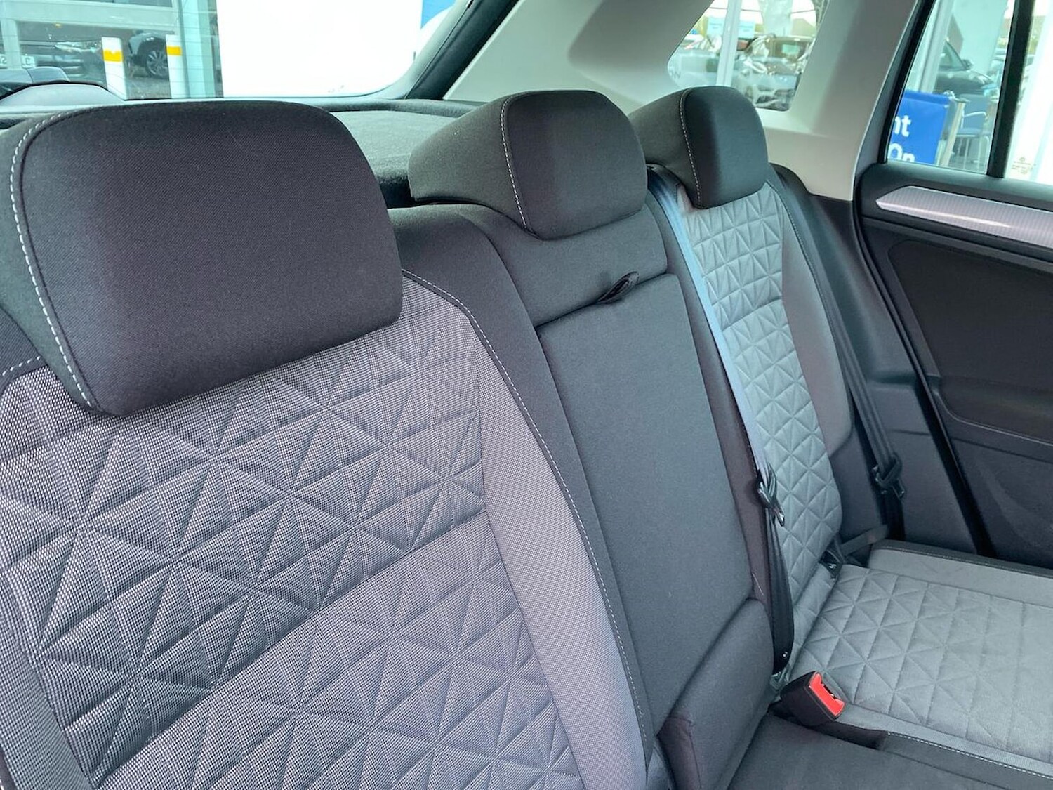 Used Volkswagen Tiguan 2021 for sale - 78195536: Photo 9