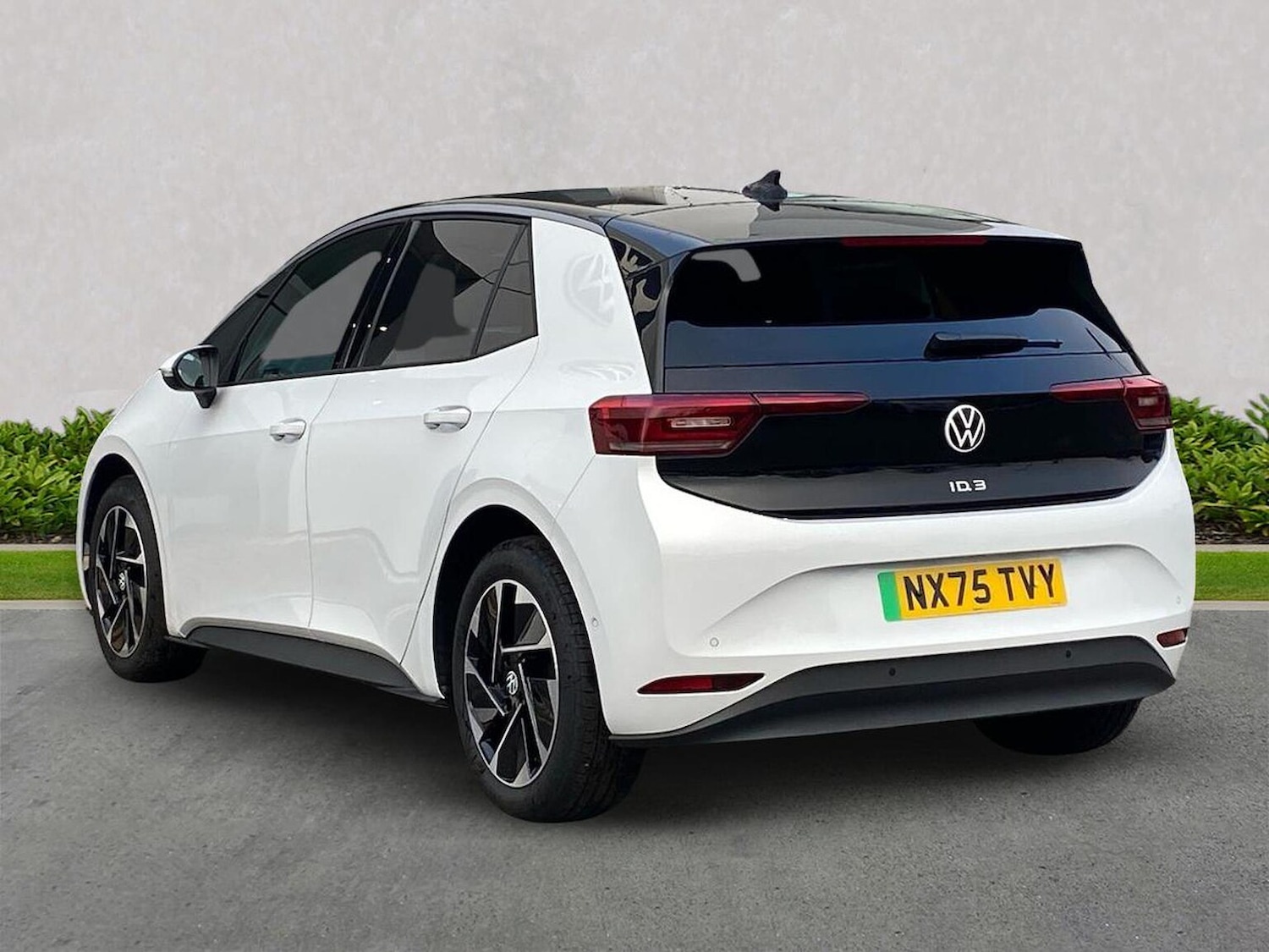 Used Volkswagen ID.3 2025 for sale - 77487702: Photo 2