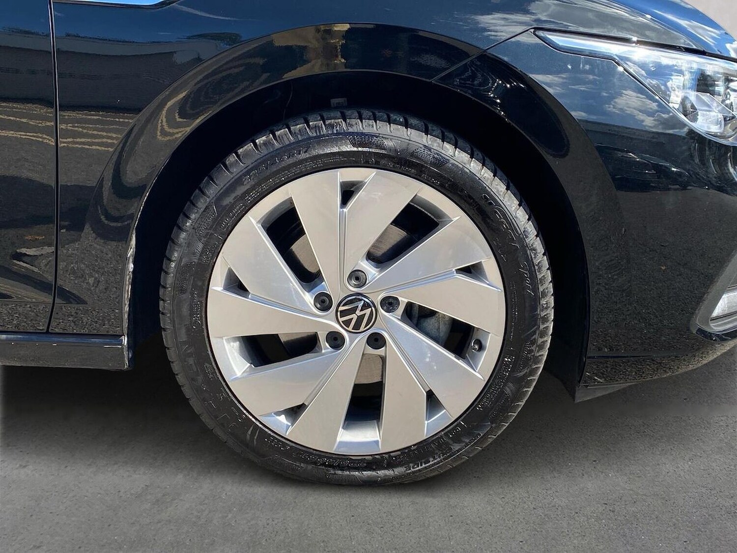 Used Volkswagen Golf 2024 for sale - 76047745: Photo 6