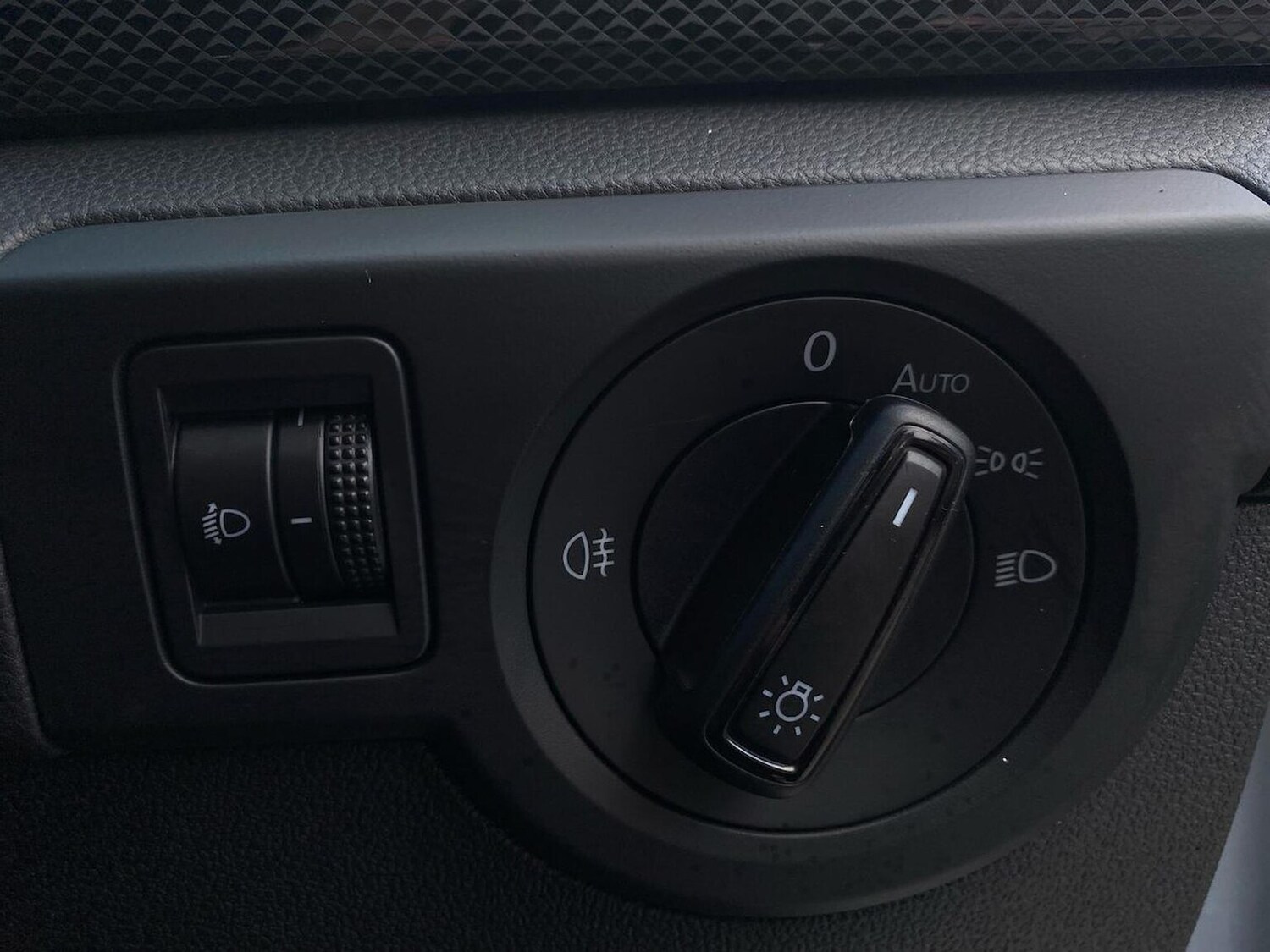 Used Volkswagen T-Cross 2025 for sale - 77487615: Photo 22