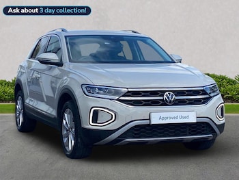 Used Volkswagen T-Roc 2024 for sale - 78646643: Photo