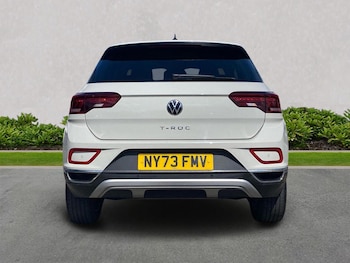Used Volkswagen T-Roc 2024 for sale - 78646643: Photo