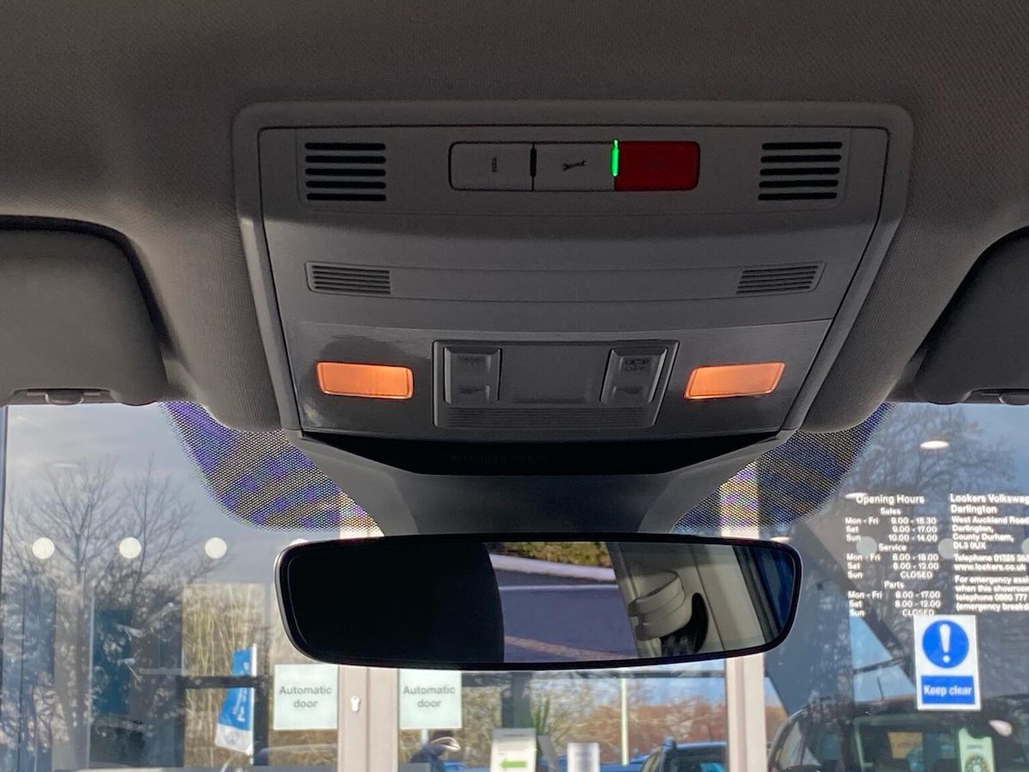 Used Volkswagen T-Roc 2021 for sale - 76932290: Photo 10