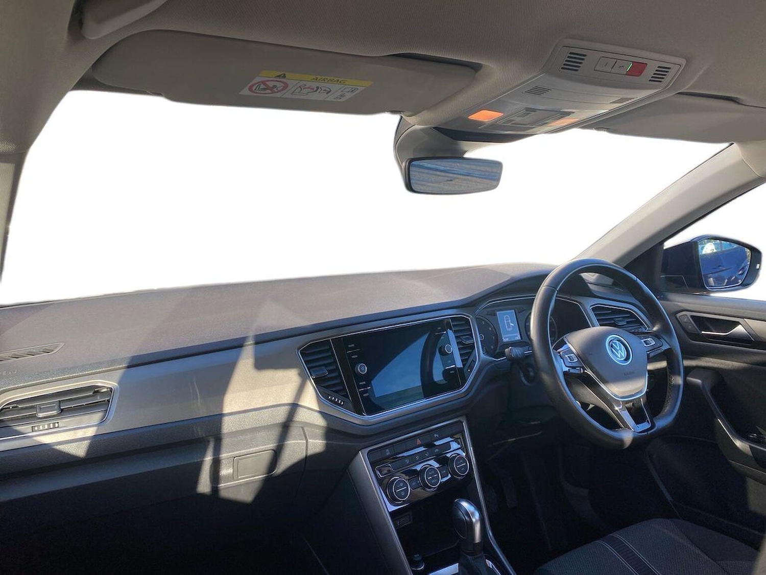 Used Volkswagen T-Roc 2021 for sale - 76932290: Photo 5