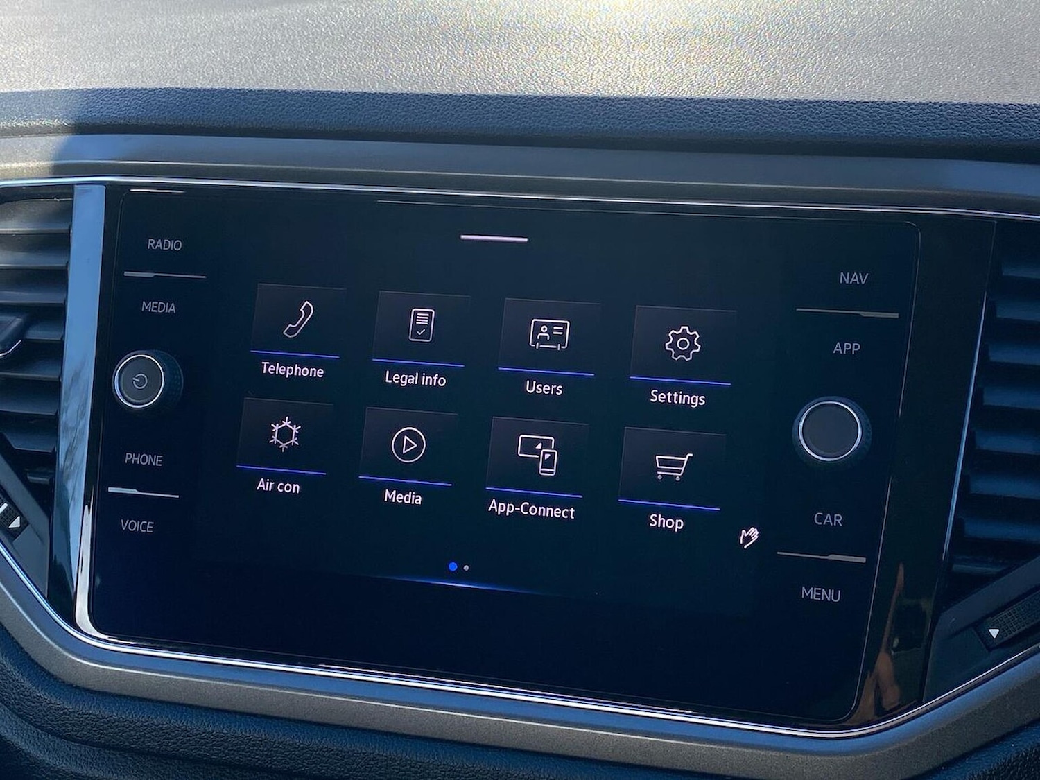 Used Volkswagen T-Roc 2021 for sale - 76932290: Photo 8