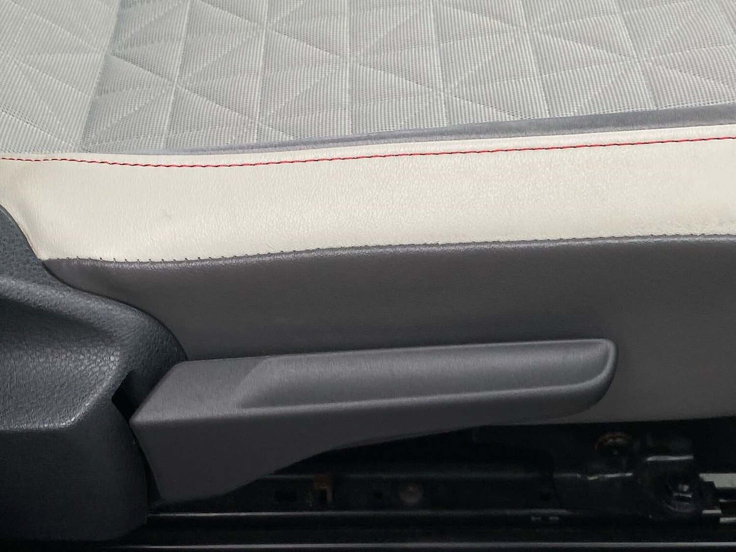 Used Volkswagen up! 2021 for sale - 76885047: Photo 21