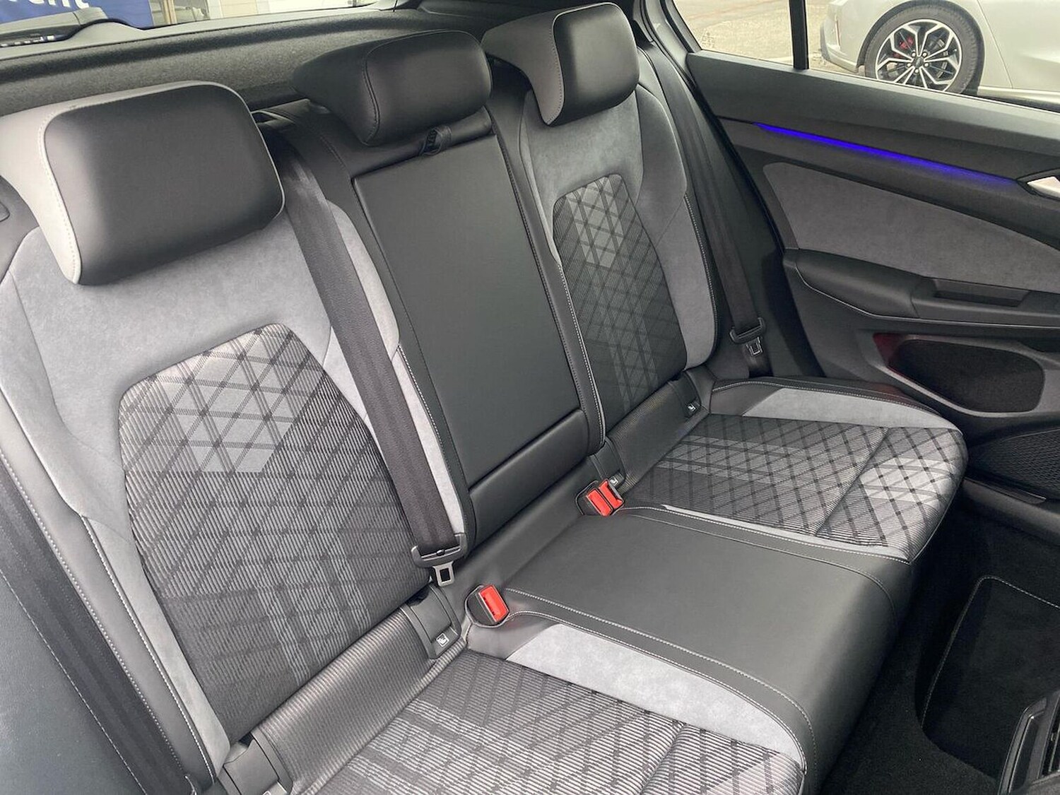 Used Volkswagen Golf 2024 for sale - 78195518: Photo 12