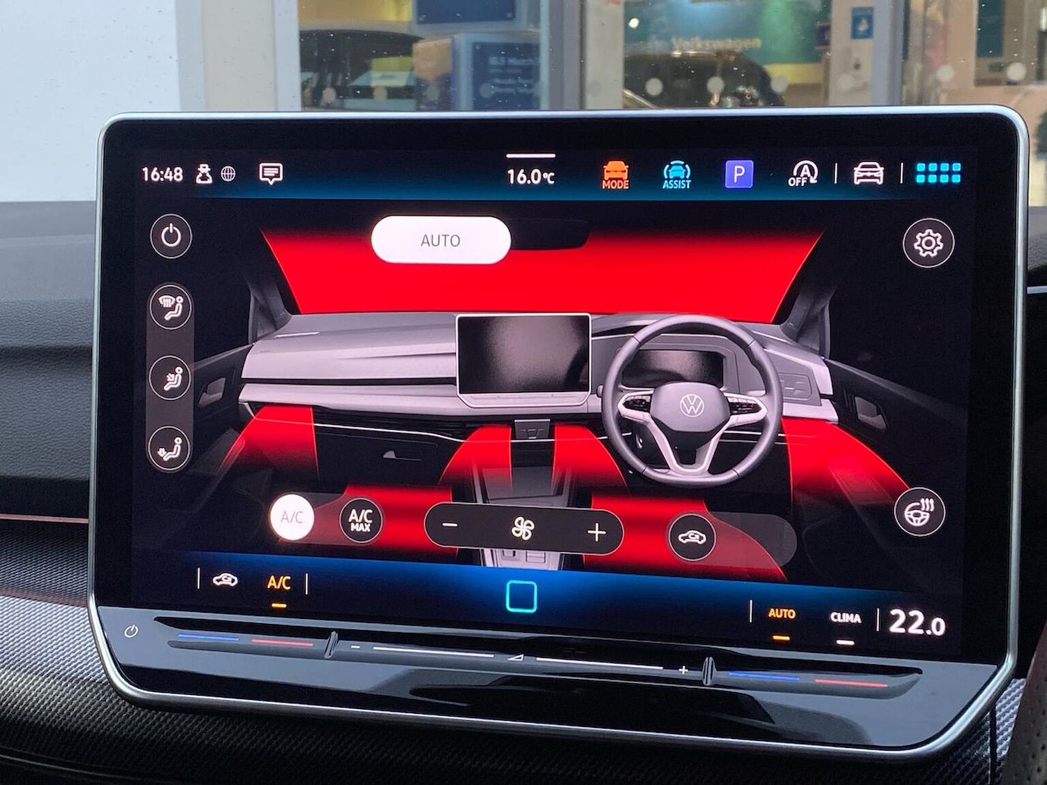 Used Volkswagen Golf 2024 for sale - 76932289: Photo 10