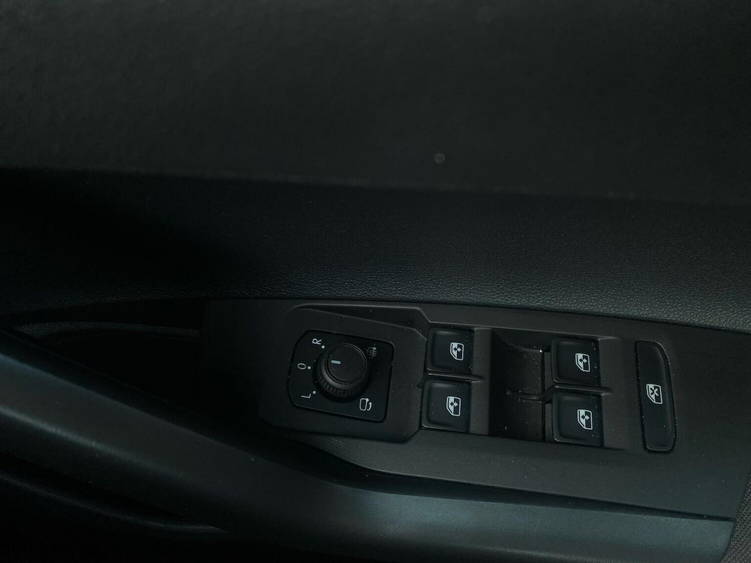 Used Volkswagen Polo 2024 for sale - 77687978: Photo 21