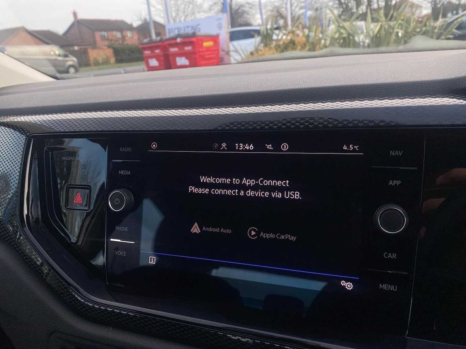 Used Volkswagen Polo 2024 for sale - 77687978: Photo 24