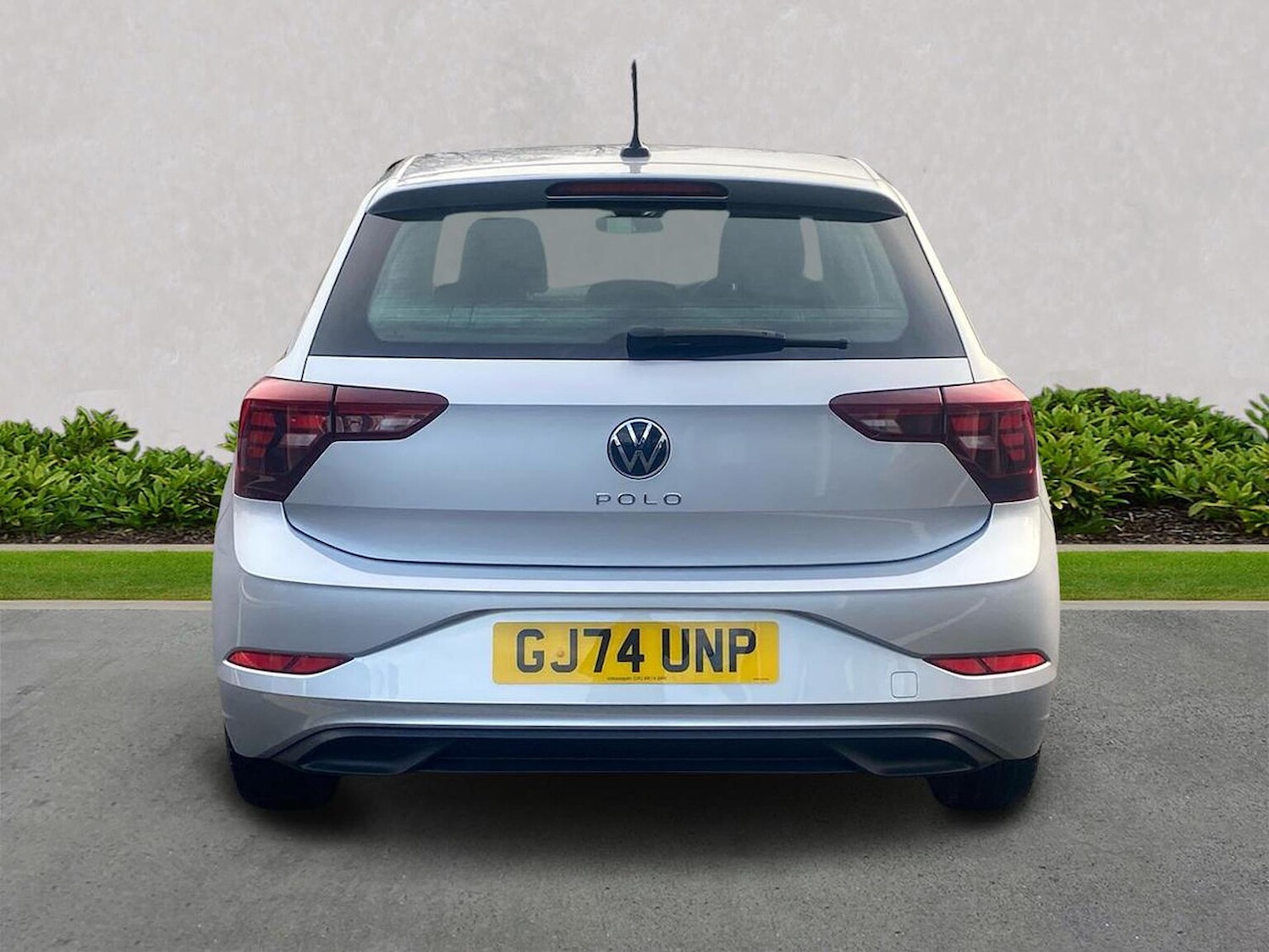 Used Volkswagen Polo 2024 for sale - 77687978: Photo 4