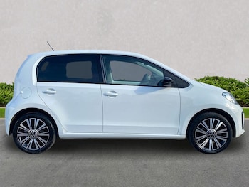 Used Volkswagen up! 2023 for sale - 79500975: Photo