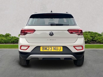 Used Volkswagen T-Roc 2023 for sale - 78788613: Photo
