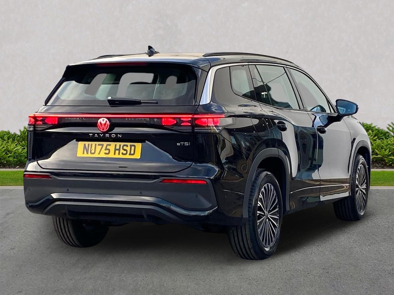 Used Volkswagen Touran 2025 for sale - 76445980: Photo 17