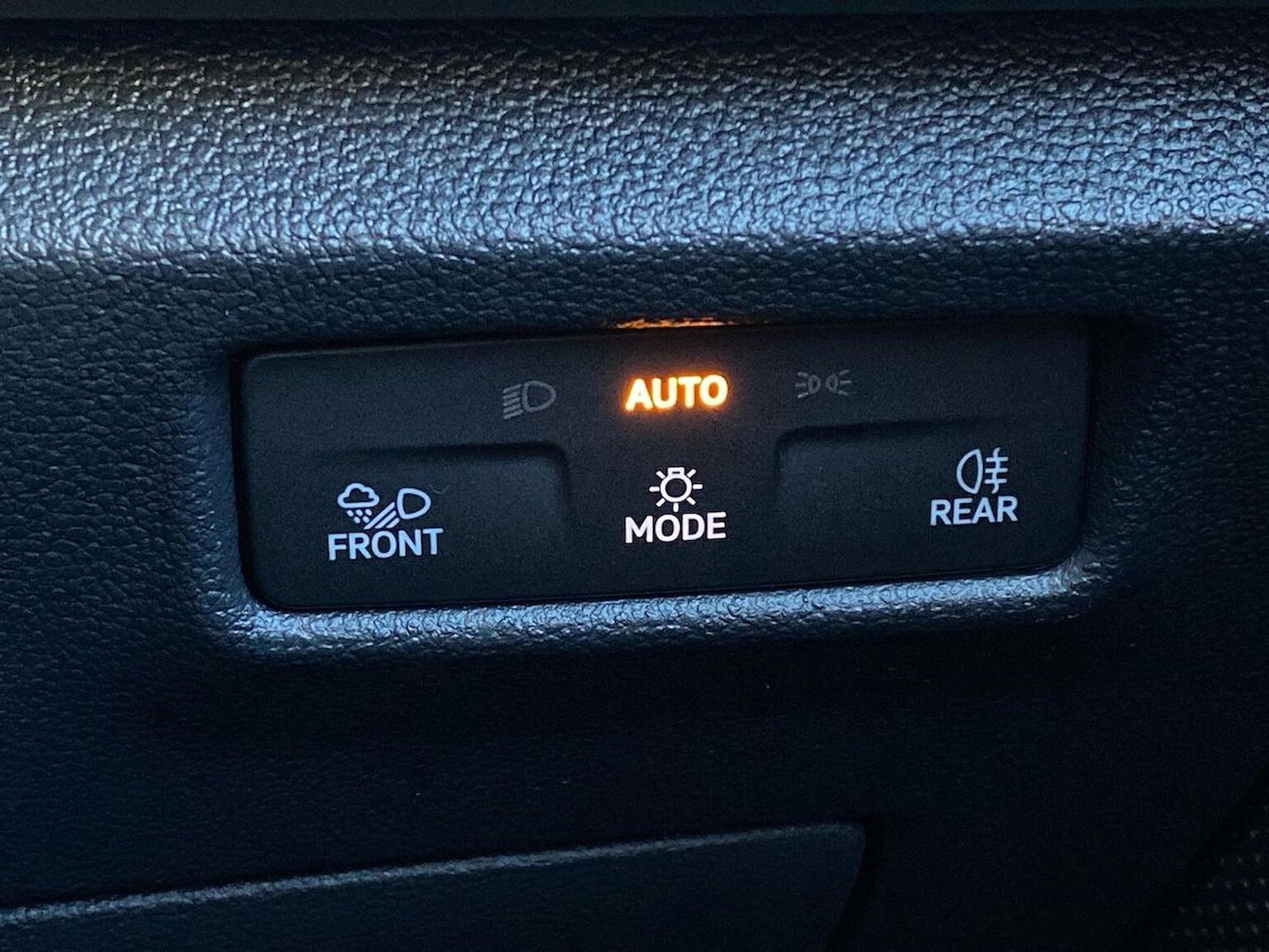 Used Volkswagen Touran 2025 for sale - 76445980: Photo 21