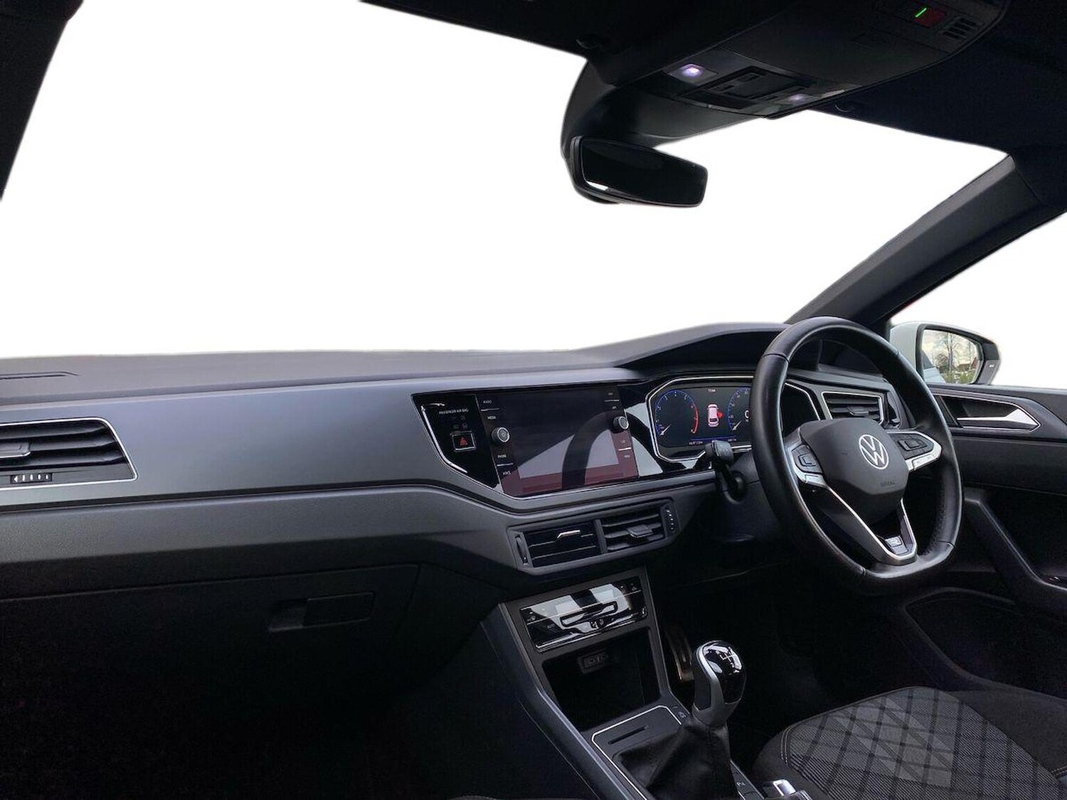 Used Volkswagen Polo 2024 for sale - 76846101: Photo 6