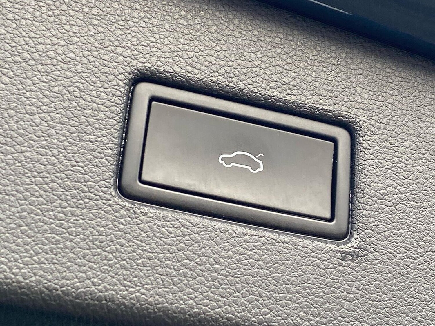 Used Volkswagen Tiguan 2022 for sale - 76436539: Photo 23