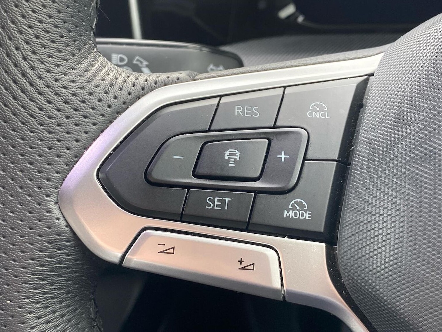 Used Volkswagen Golf 2025 for sale - 77980044: Photo 17