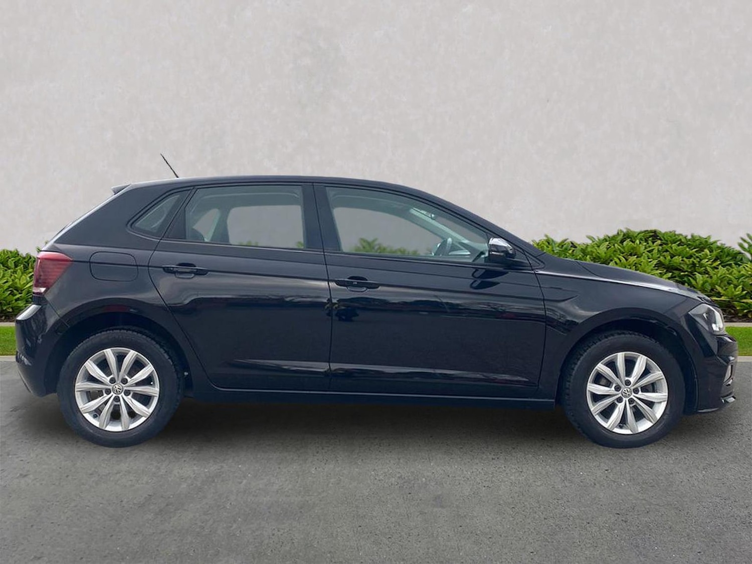 Used Volkswagen Polo 2019 for sale - 78195648: Photo 3