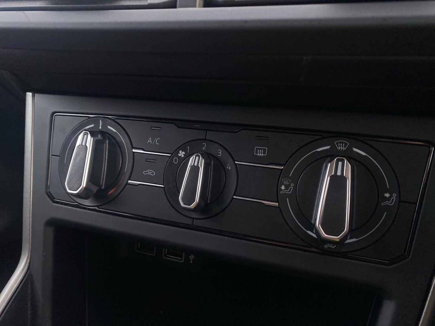 Used Volkswagen Polo 2019 for sale - 78195648: Photo 8