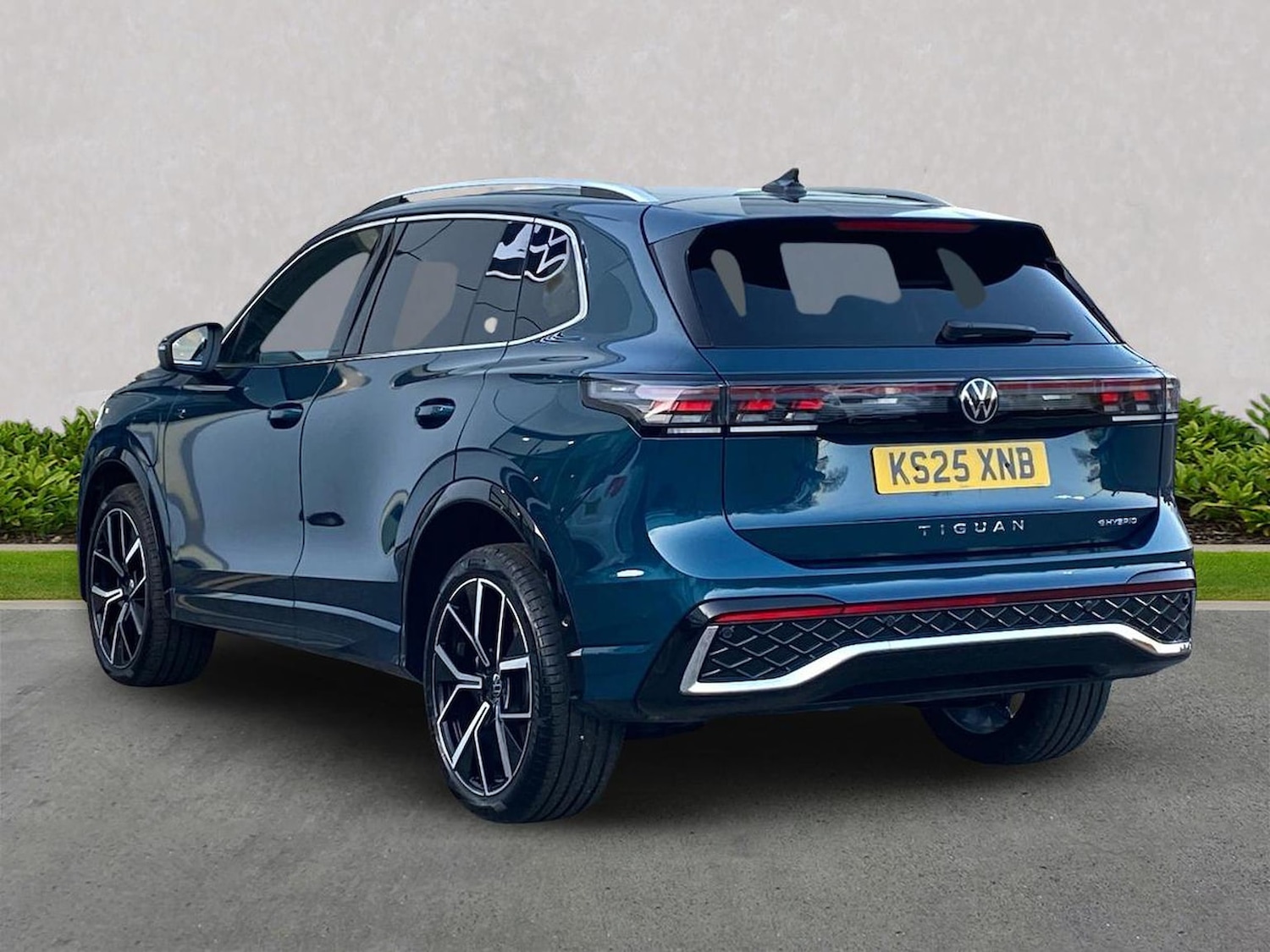 Used Volkswagen Tiguan 2025 for sale - 78195470: Photo 2