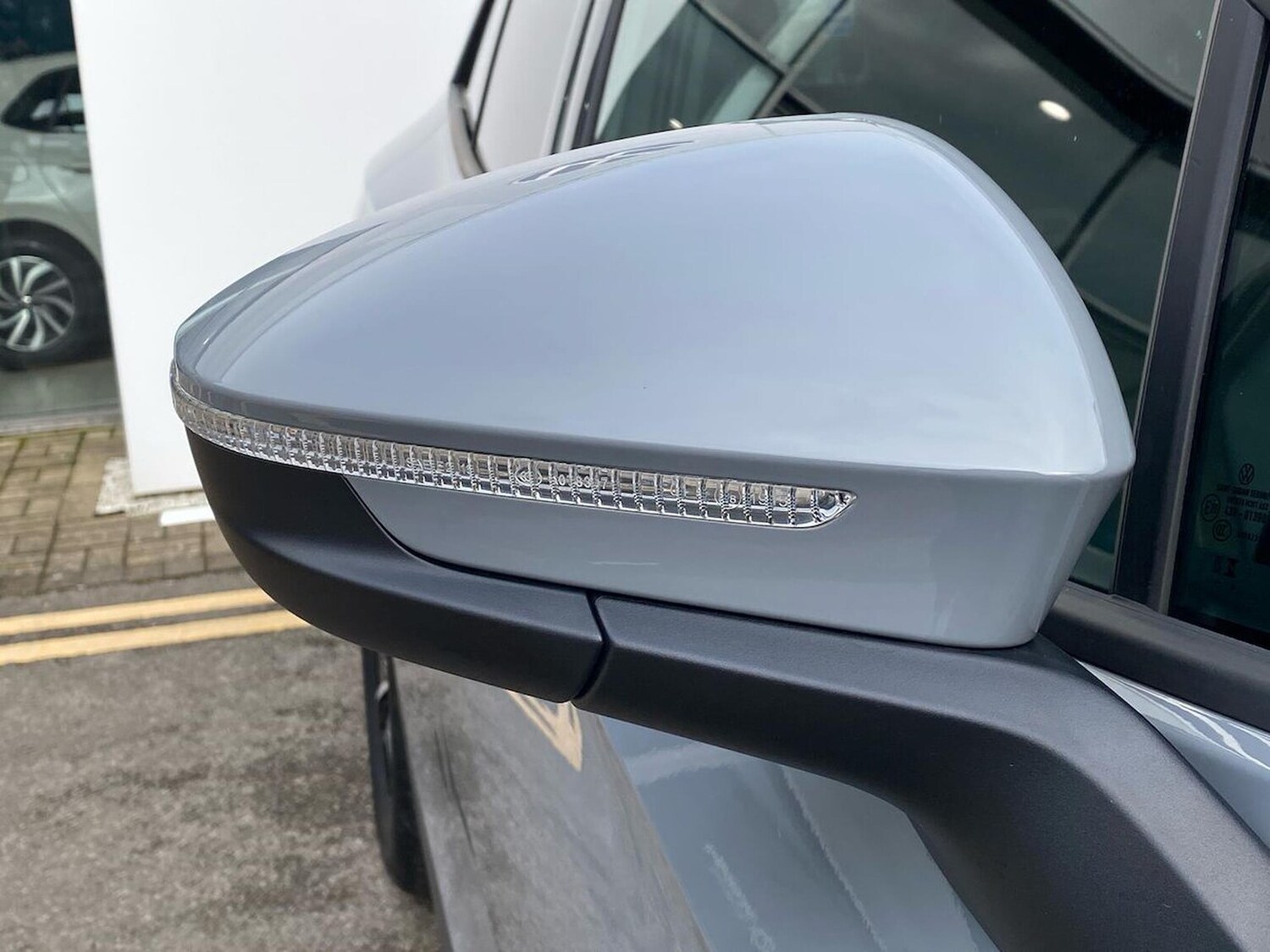 Used Volkswagen ID.4 2024 for sale - 78195451: Photo 31