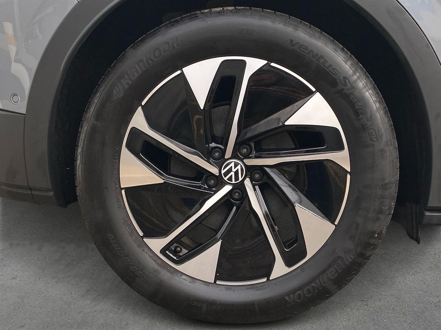 Used Volkswagen ID.4 2024 for sale - 78195451: Photo 6