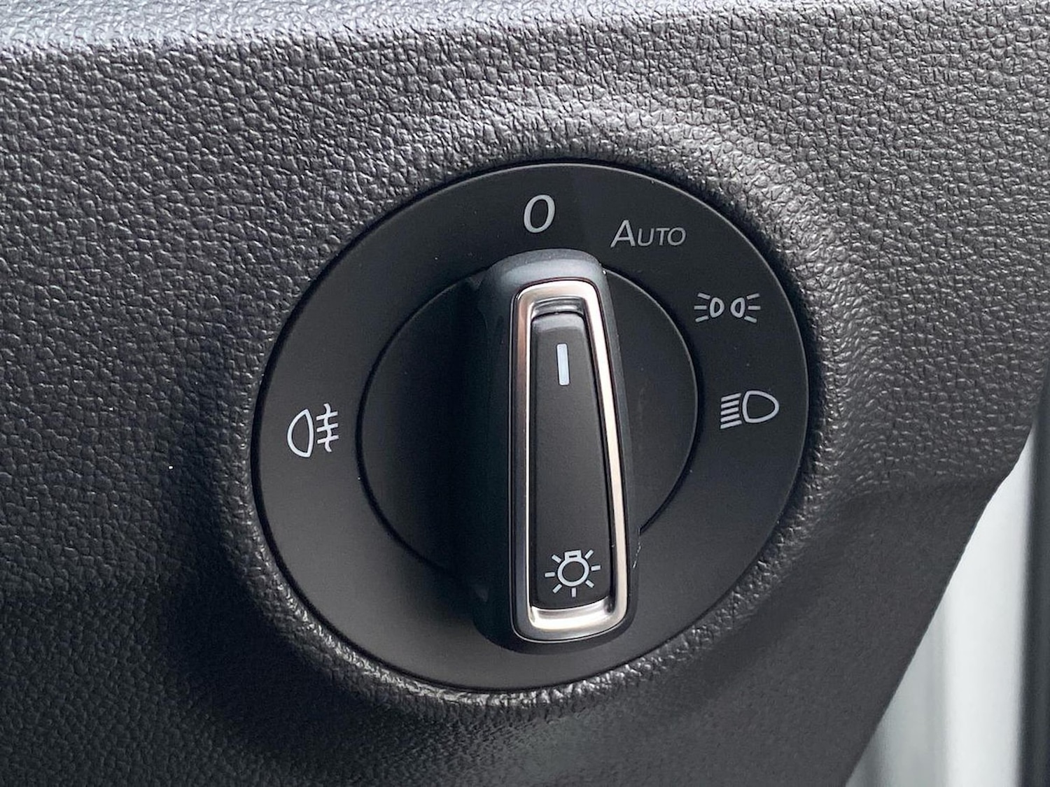 Used Volkswagen T-Roc 2025 for sale - 76464681: Photo 22