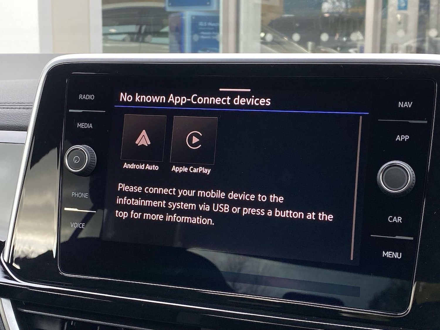 Used Volkswagen T-Roc 2025 for sale - 76464681: Photo 25