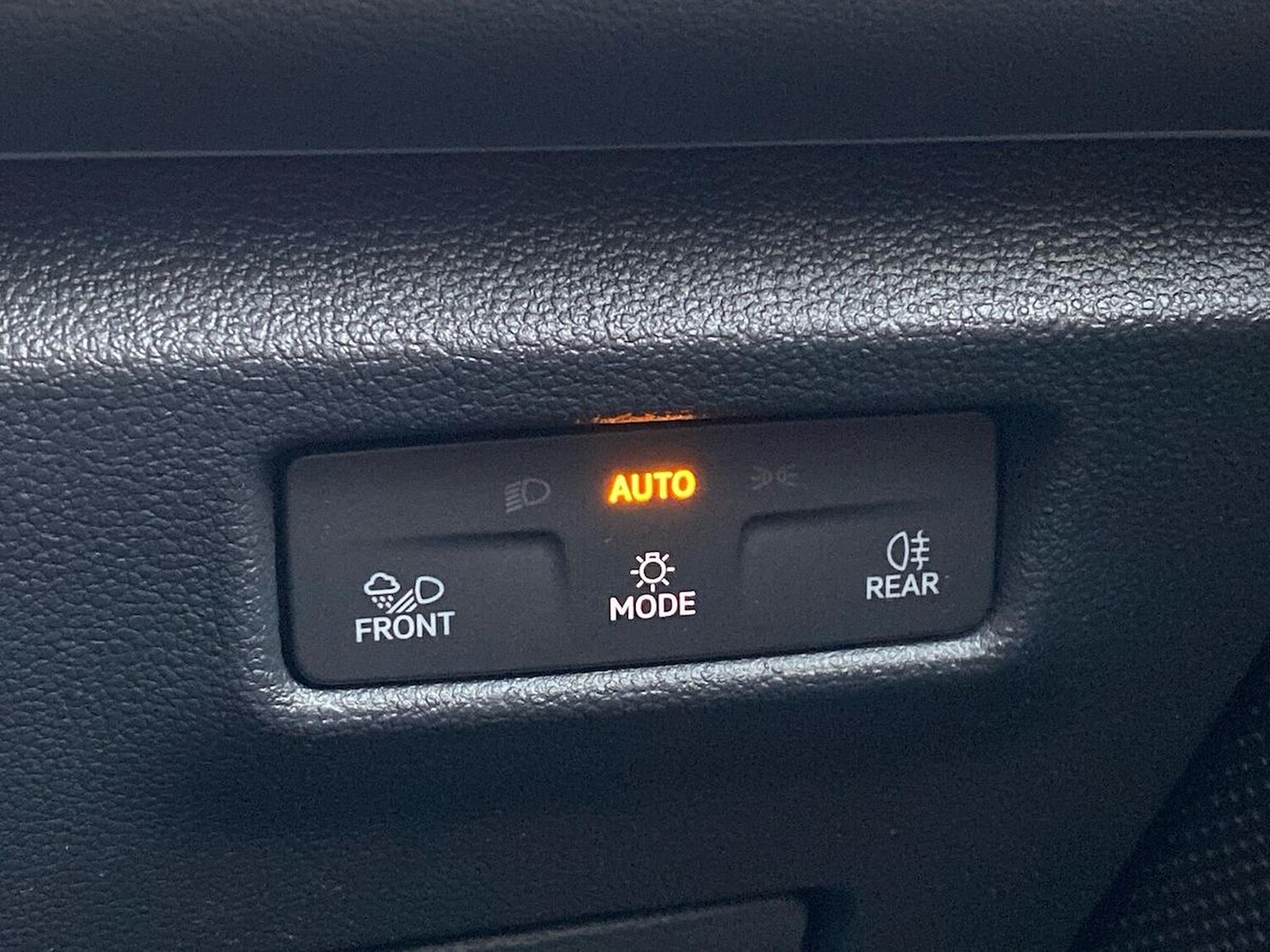 Used Volkswagen Tiguan 2026 for sale - 78195591: Photo 16