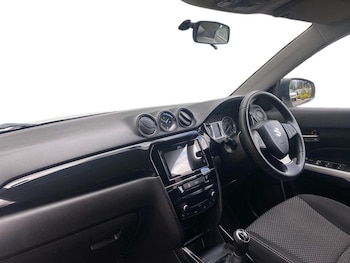 Used Suzuki Vitara 2018 for sale - 78267359: Photo