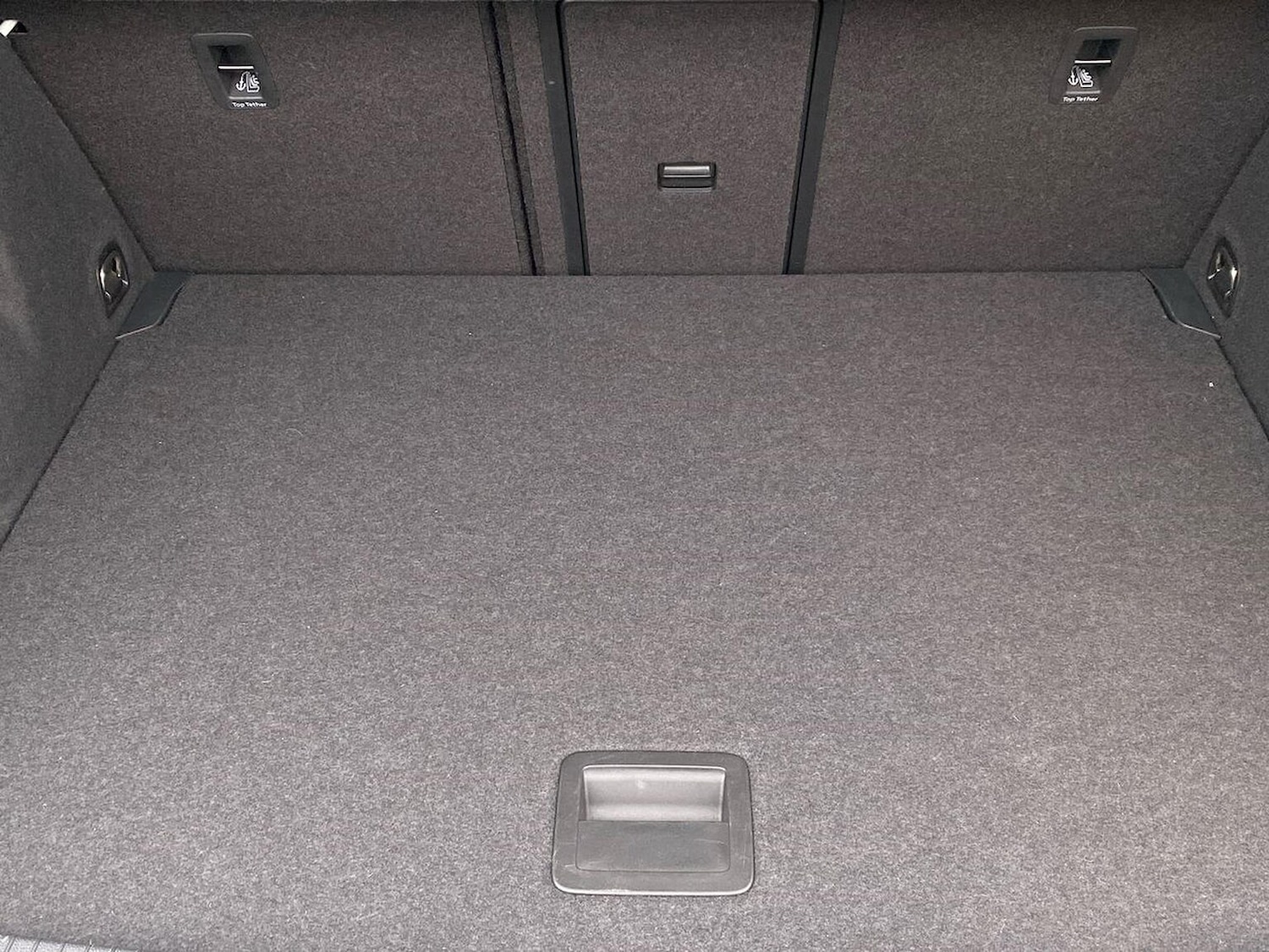 Used Volkswagen T-Roc 2018 for sale - 76763391: Photo 13