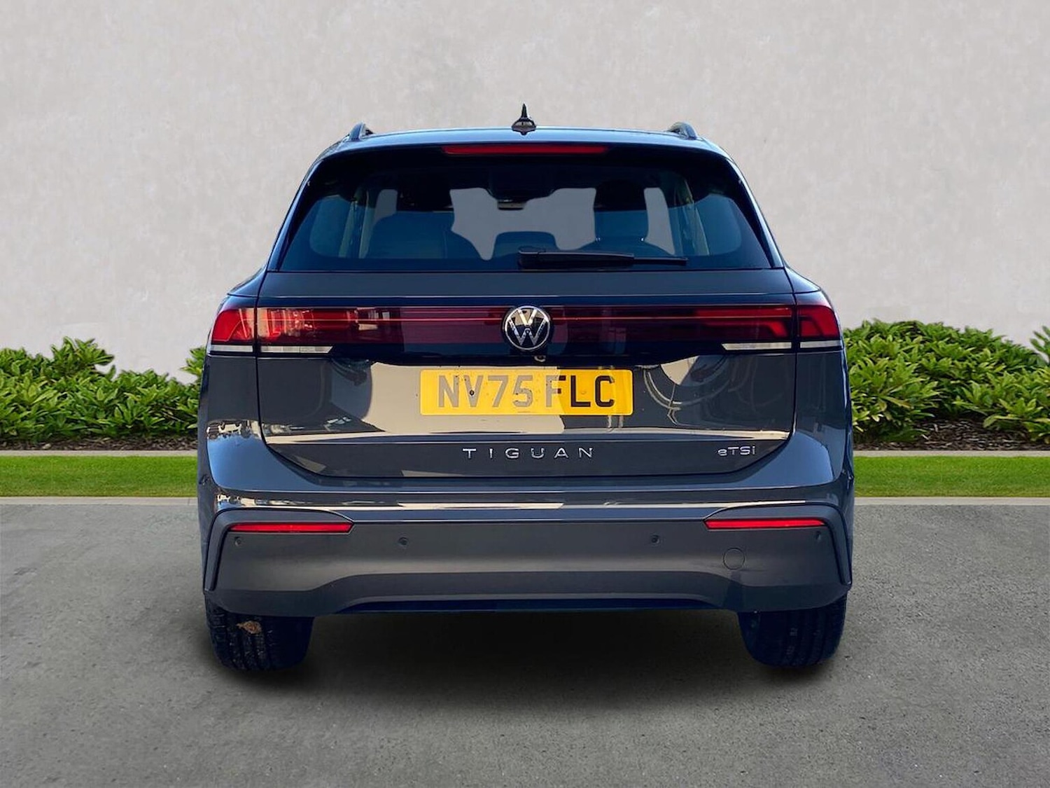 Used Volkswagen Tiguan 2025 for sale - 77528851: Photo 4