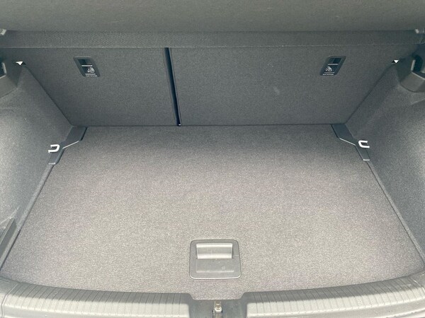 Used Volkswagen Polo 2023 for sale - 75723724: Photo 17